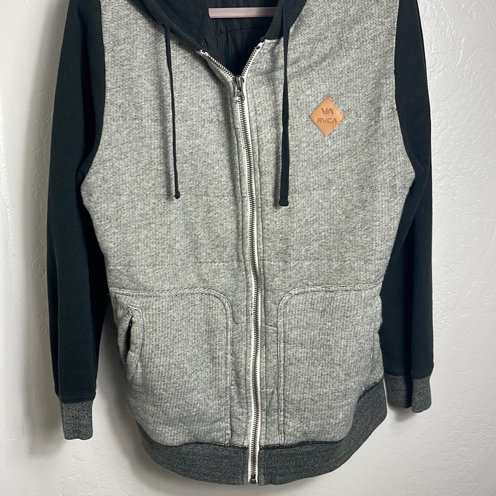RVCA Me ‘s Large Zippered Hoodie
